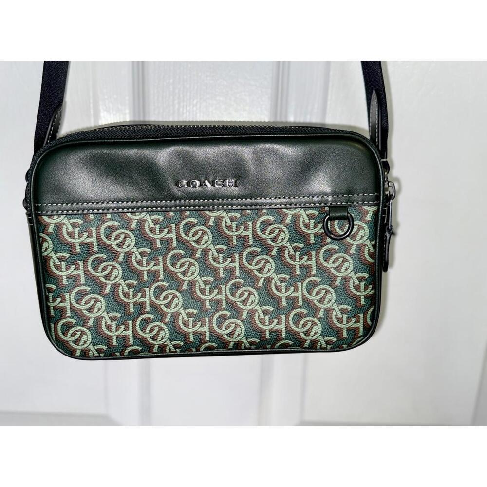Coach Graham Crossbody Bag With Coach Monogram Print CF484